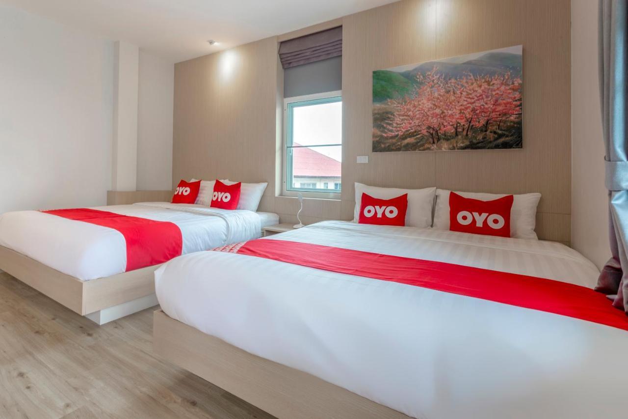 Oyo 1053 Bloom Guest House Čiang Mai Exteriér fotografie