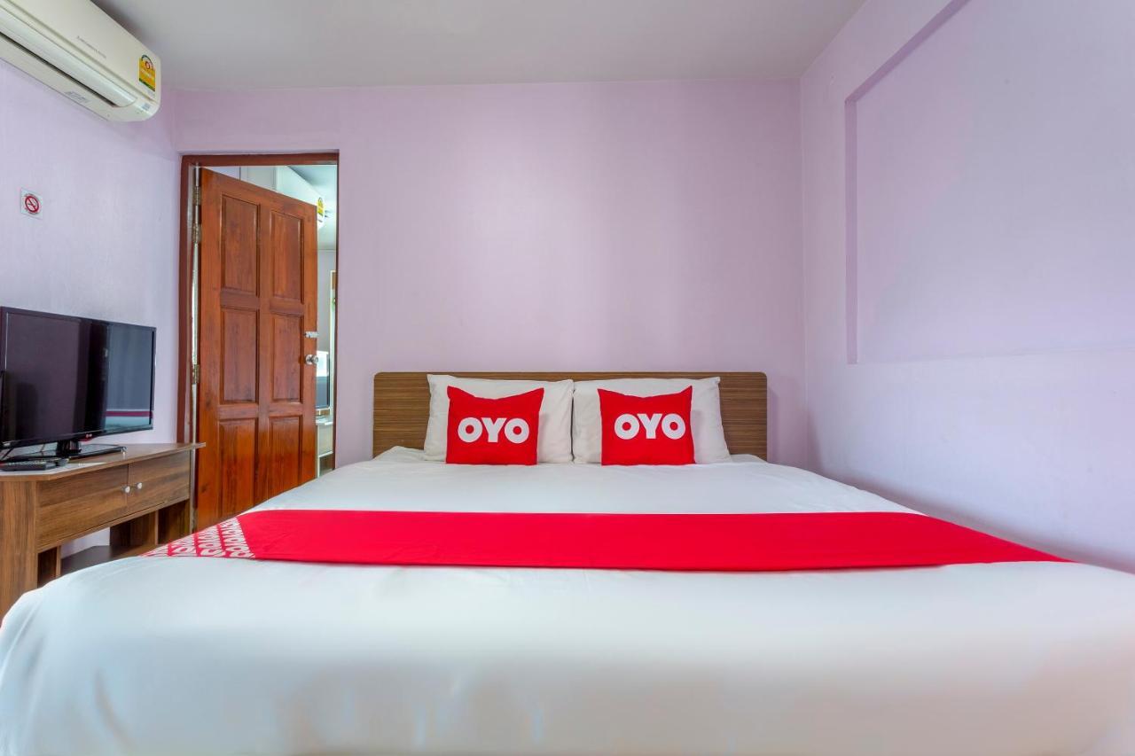 Oyo 1053 Bloom Guest House Čiang Mai Exteriér fotografie